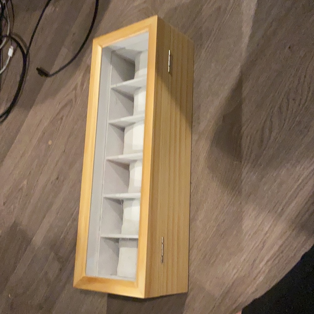 Watch Box - Picture 4 of 4